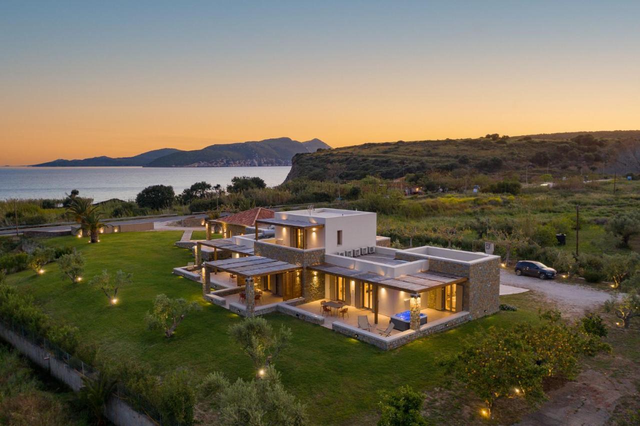 Quinta Essentia Suites Foiniki Экстерьер фото