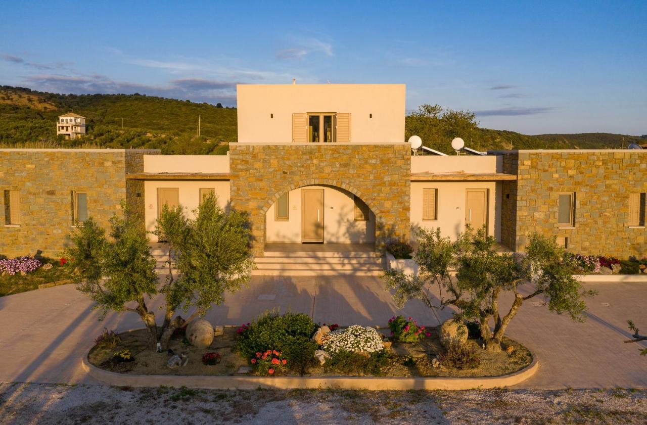 Quinta Essentia Suites Foiniki Экстерьер фото