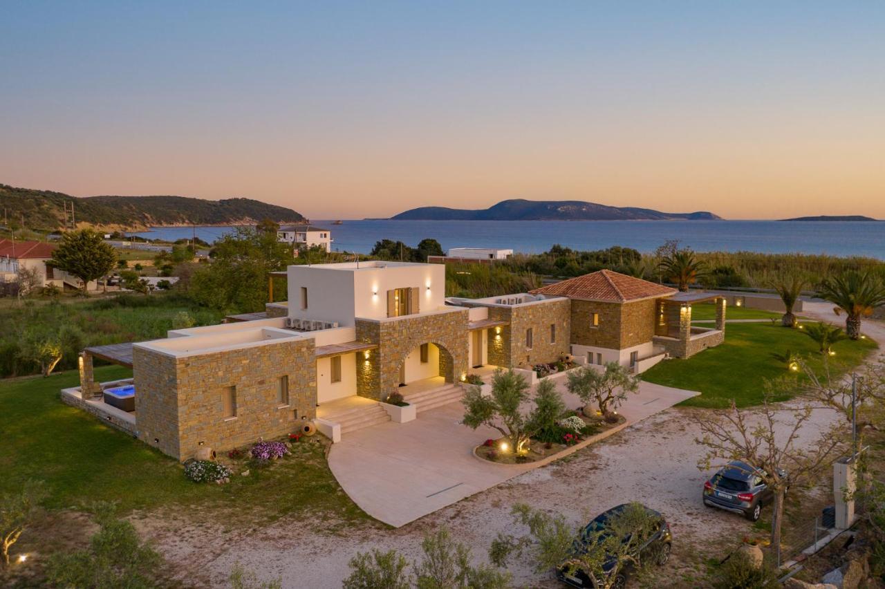 Quinta Essentia Suites Foiniki Экстерьер фото